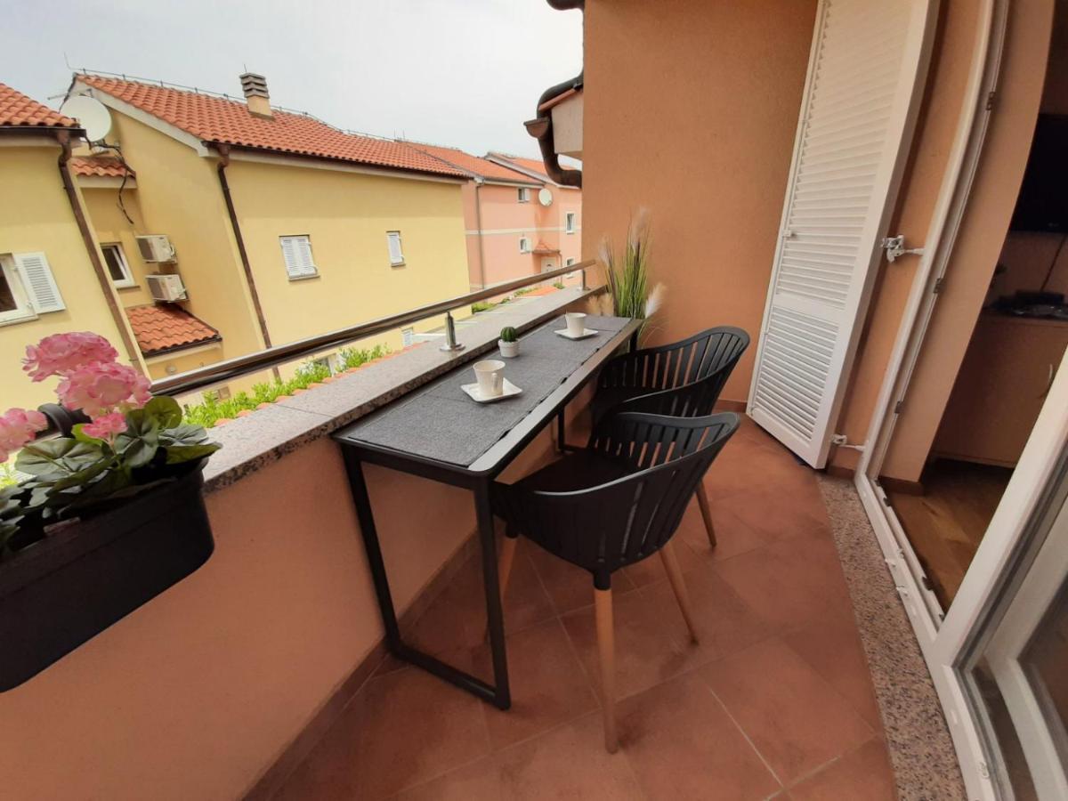 Apartment Rose Malinska Kültér fotó